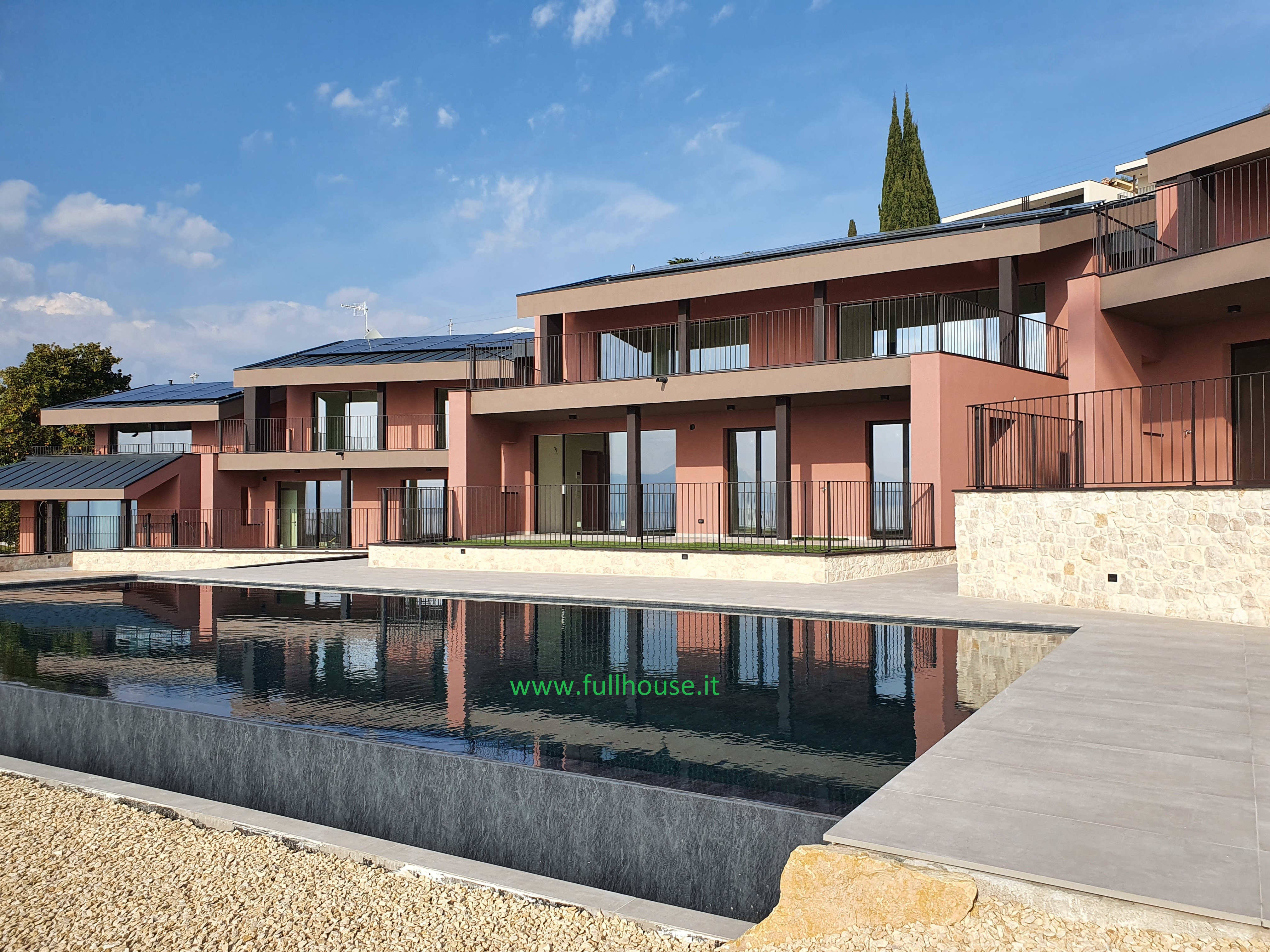 Neue Vierzimmerwohnung