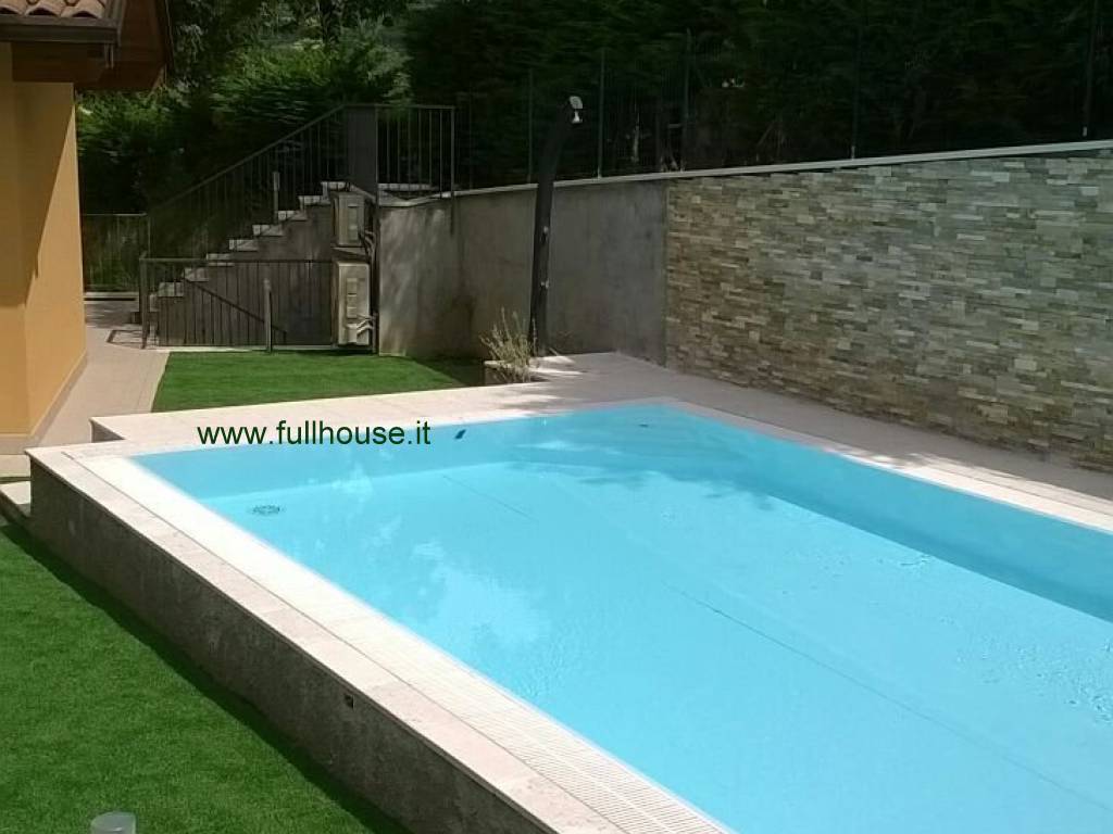 VILLA PORZIONE - VISTA LAGO