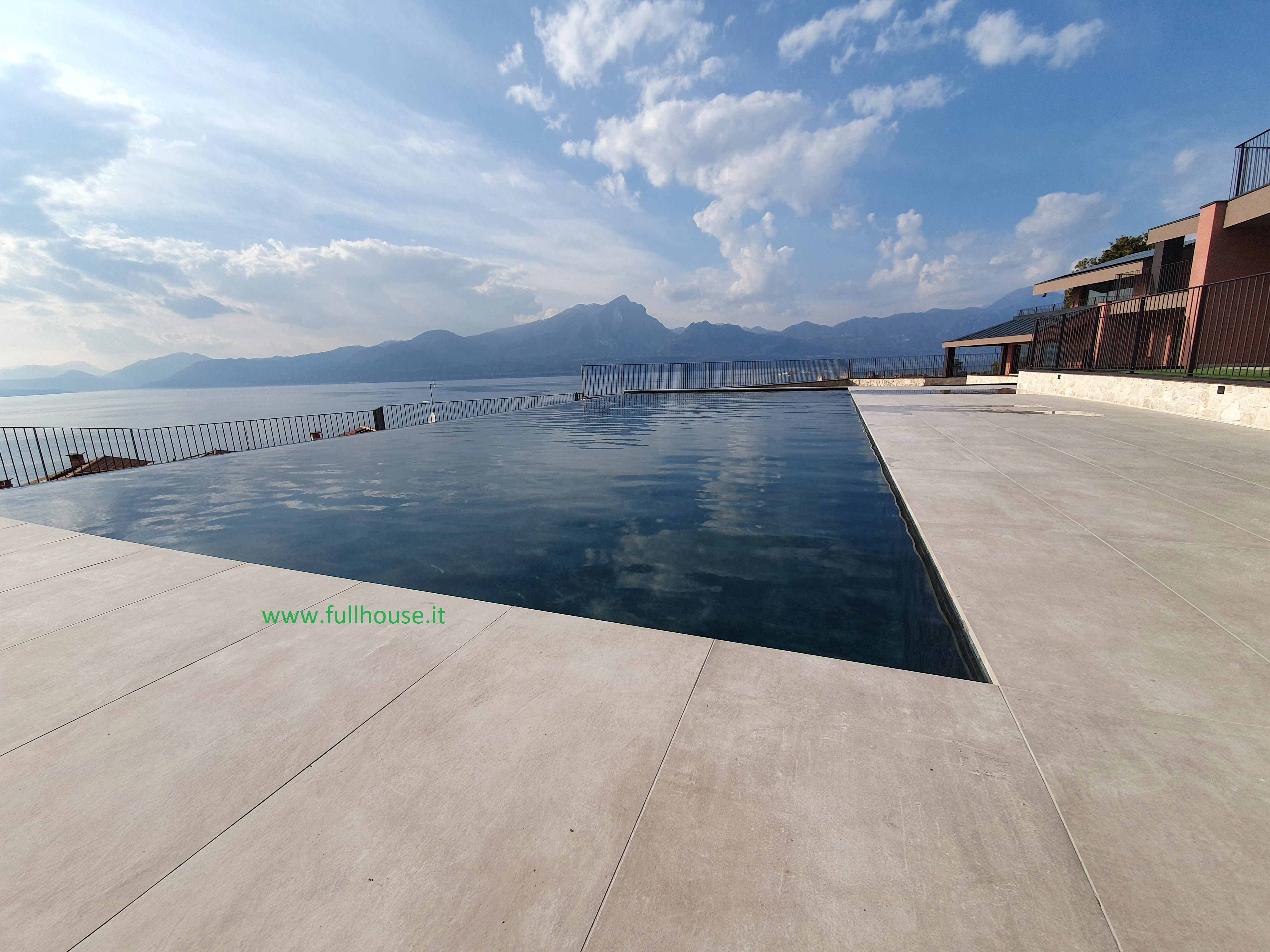 Neue Vierzimmerwohnung